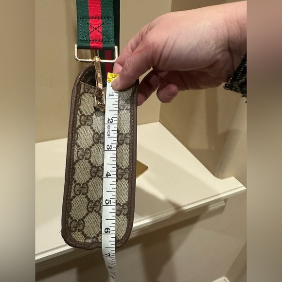 Gucci Accessories Collection Monogramam Vintage Pouch W/added Strap - Picture 10 of 14